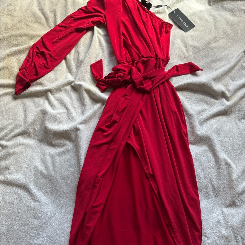 Elegant Red Long Sleeve Dress